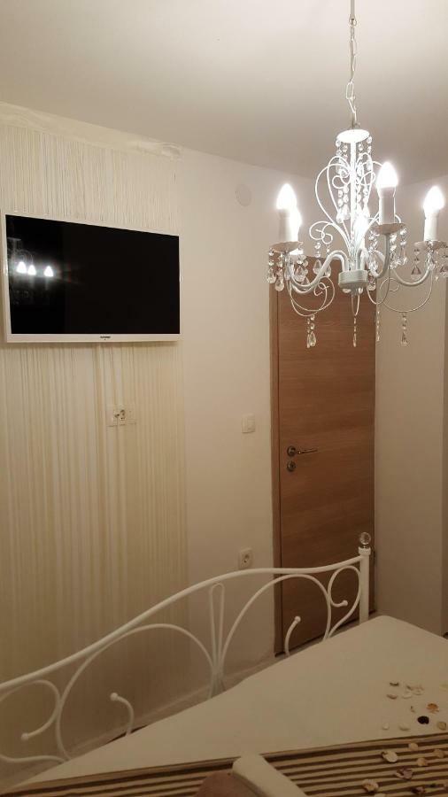 Apartmani Sarm فير المظهر الخارجي الصورة