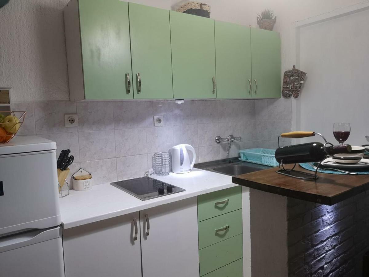 Apartmani Sarm فير المظهر الخارجي الصورة